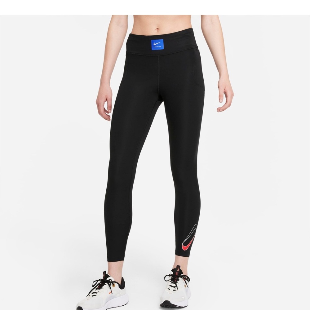 Nike Dri-FIT Retro Run Faster